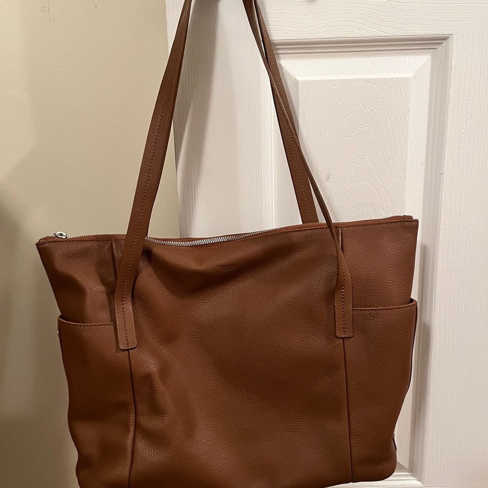 Hammitt Addie Large in Brown. No longer available on website. VGUC.